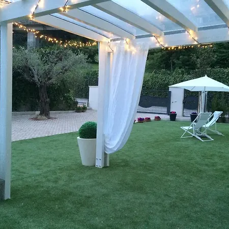Chartaria Bed & Breakfast