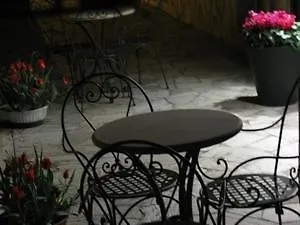 Chartaria Bed & Breakfast